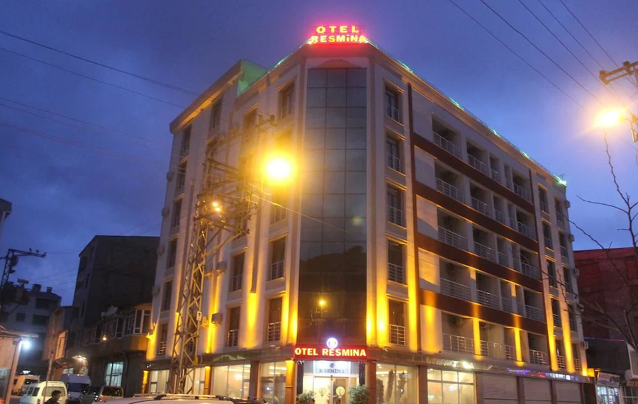 رزرو هتل رسمینا وان – Resmina Hotel Van