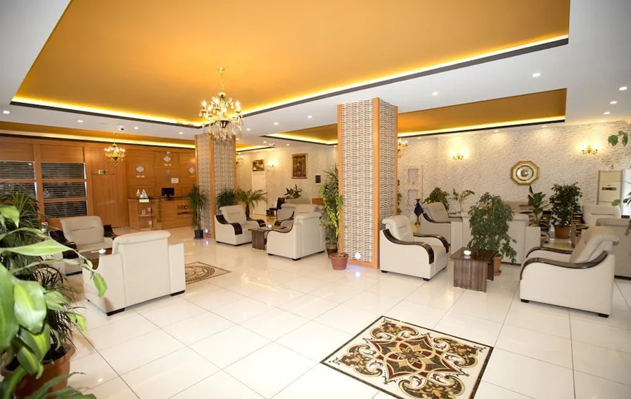 رزرو هتل رسمینا وان – Resmina Hotel Van