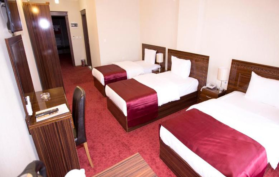 رزرو هتل رسمینا وان – Resmina Hotel Van