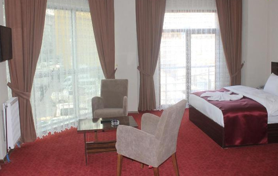 رزرو هتل رسمینا وان – Resmina Hotel Van