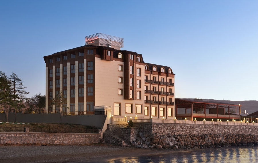 رزرو هتل رامادا وان - hotel Ramada van