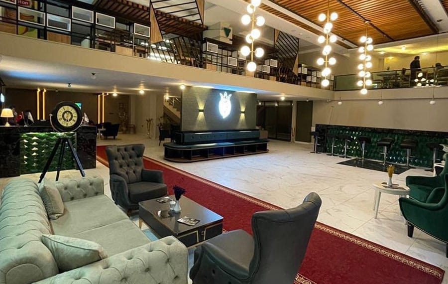 رزرو هتل نیلس وان - nill's hotel van