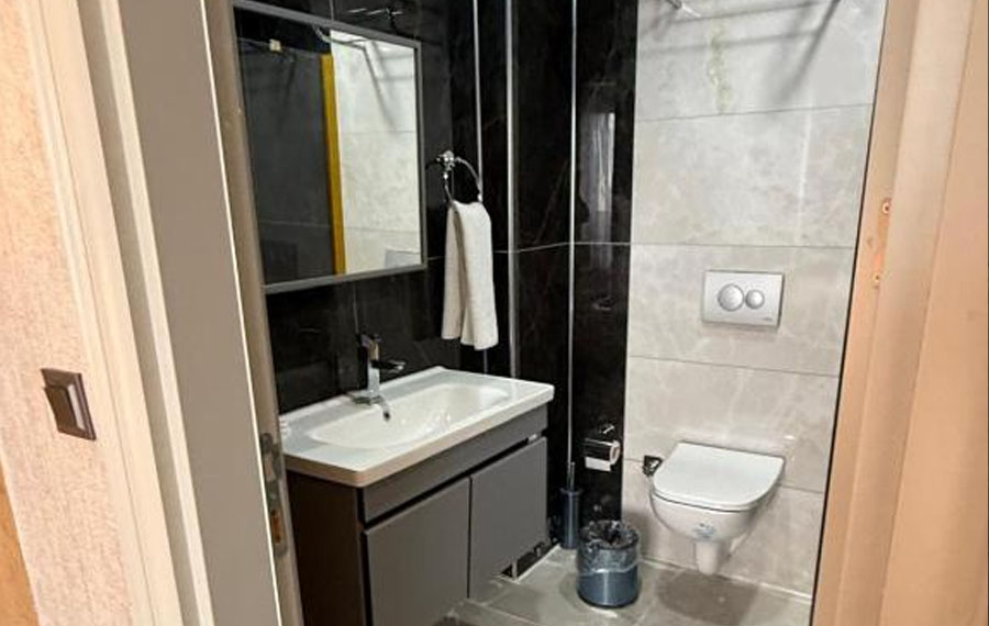 رزرو هتل ورلد سی وان - world say hotel van