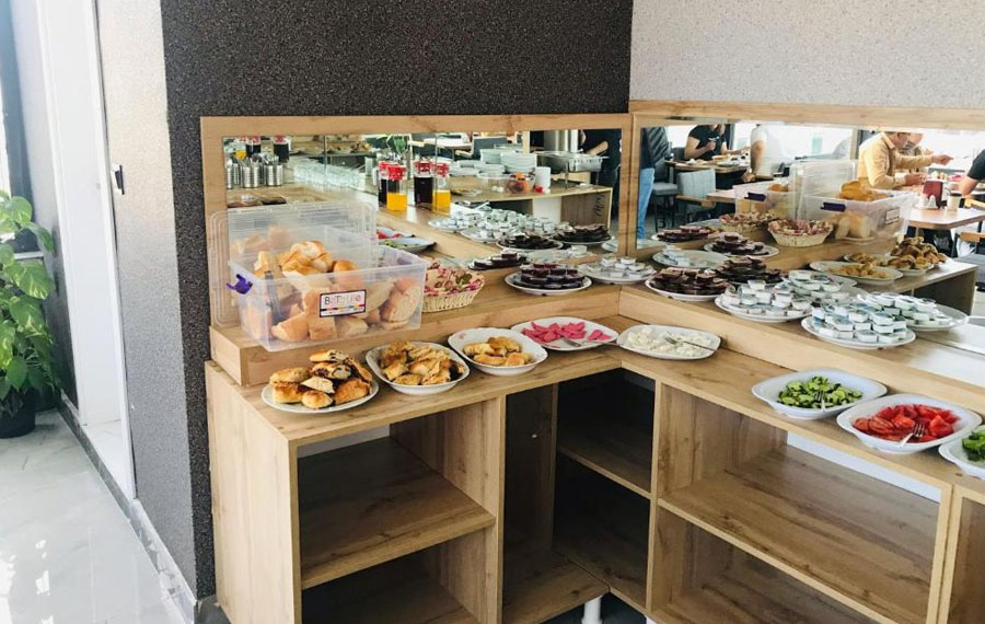 رزرو هتل ورلد سی وان - world say hotel van
