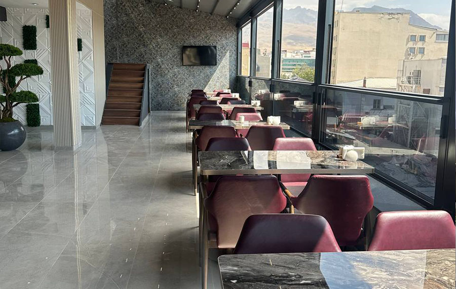 هتل رویال سونس وان - royal sevens hotel van